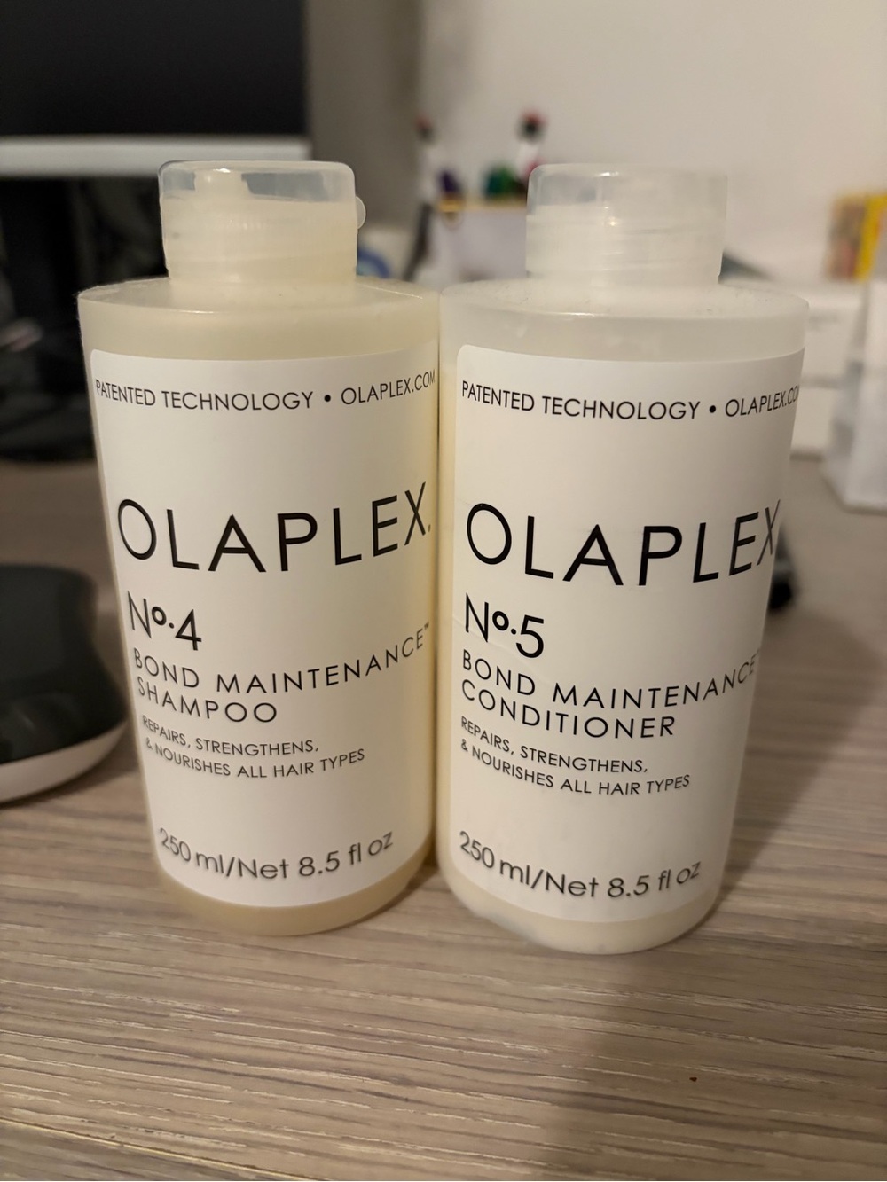 OLAPLEX No.4 & No.5 Bond Maintenance Shampoo and Conditioner Set